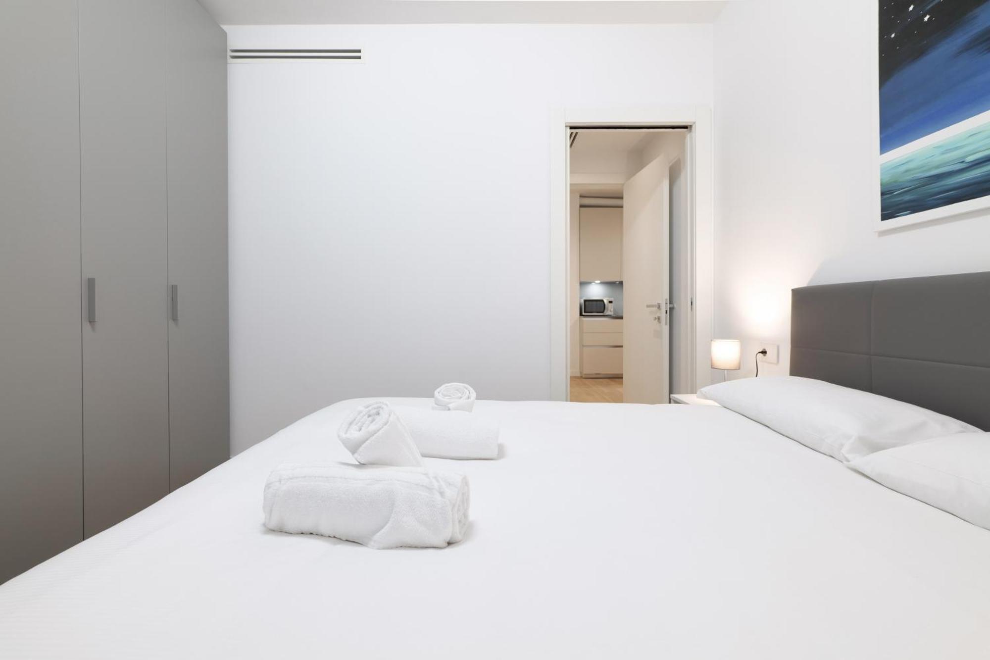 Apartamento Primopiano - Principe Milán Exterior foto